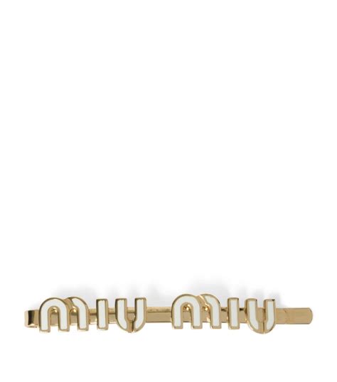 miu miu stirnband|miu hair clips.